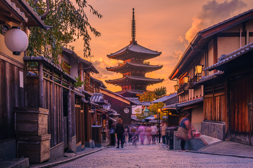 Beautiful sunset at Yasaka Pagoda and Sannen Zaka Street in summer, Kyoto, Japan