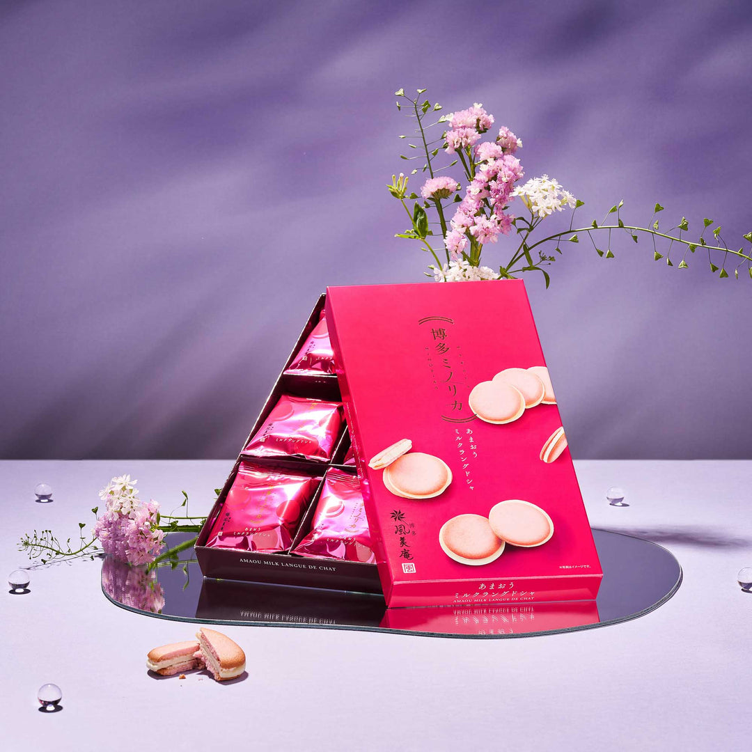 Amaou Strawberry + Milk Langue de Chat Cookies Gift Box (12 Pieces)