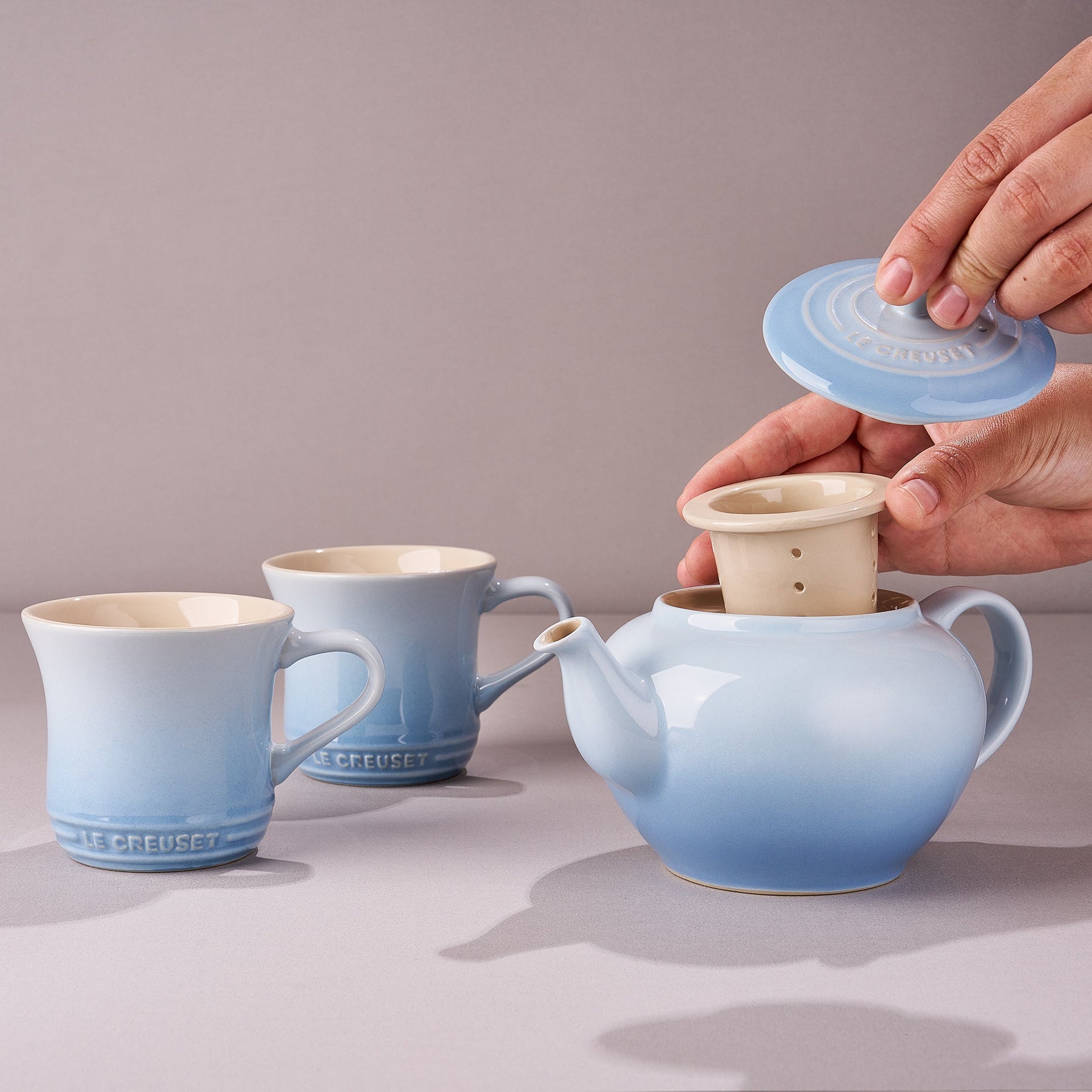 Le Creuset Teapot And Mug Set In Coastal Blue Bokksu