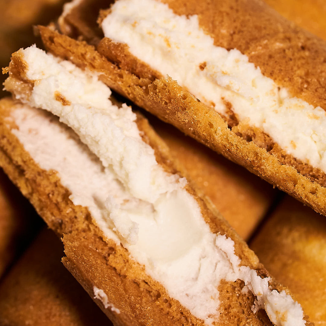 TIROLIAN Cream Roll Cookie: Vanilla　
