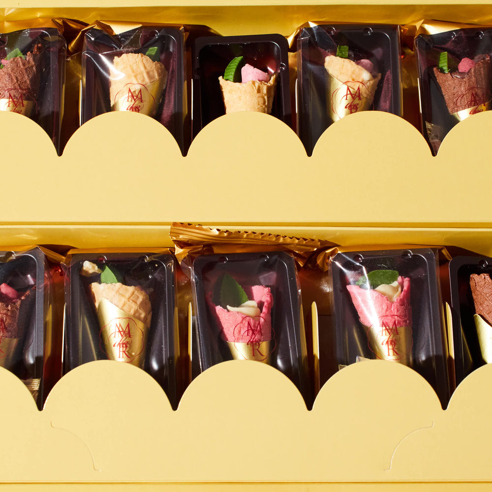 Bouquets of Chocolate Gift Set (10 Pieces, 3 Flavors)